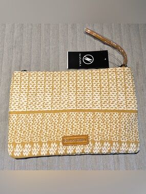 MANAOLA Hawaiian Muster/Yellow bag design crossbody tribal pattern made in Hawai